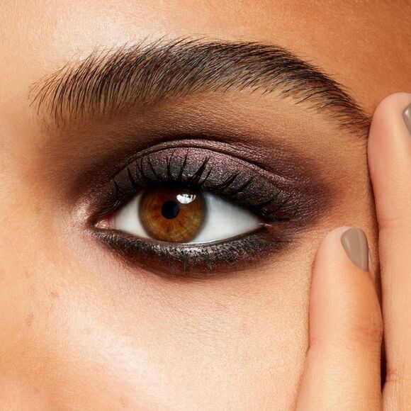 MAC Shale Satin Eyeshadow - Picture 8 of 16